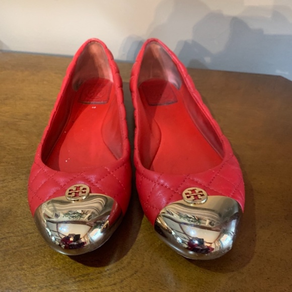 COPY - Beautiful red Tory Burch Kaitlin quilted ballet flats - Picture 9 of 13